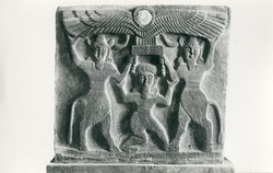 <bdi class="metadata-value">Relief depicting Gilgamesh between two demi gods supporting the sun - Aleppo National Museum</bdi>