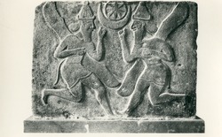 <bdi class="metadata-value">Bas-relief showing two winged characters - Aleppo National Museum</bdi>